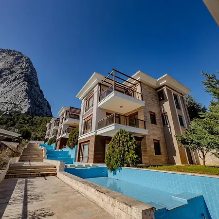 Vilă Luxury Mountain 15 Minutes To Sea *