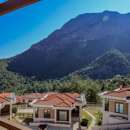 Luxury Mountain 15 Minutes To Sea Villa *